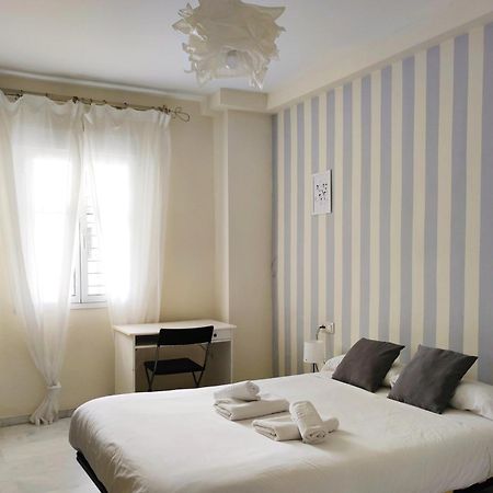 Casa Torrijiano.Parking Gratis!. Apartment Севиля Екстериор снимка
